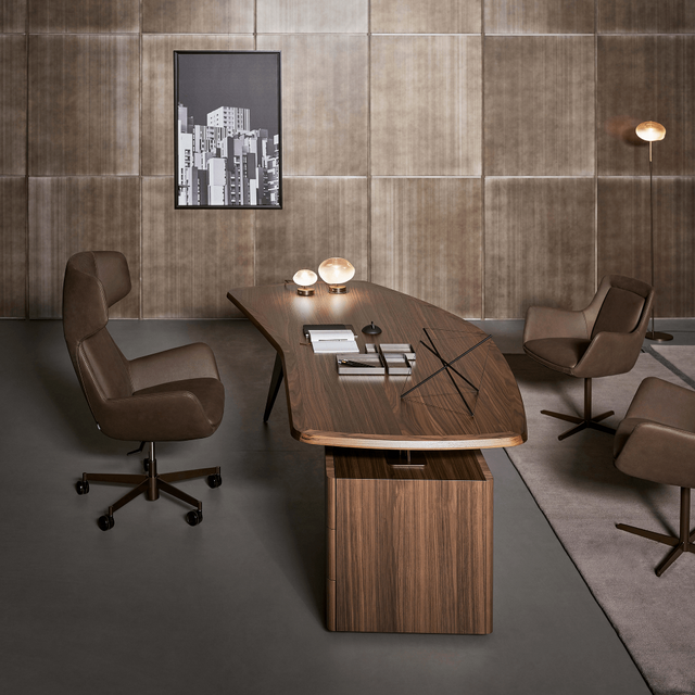 diver desk | Bonaldo