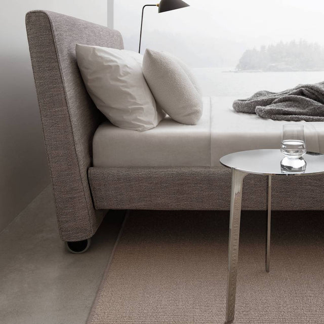 onto bed | Bensen