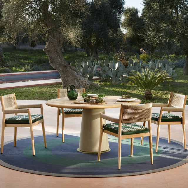 dine out outdoor dining table | cassina