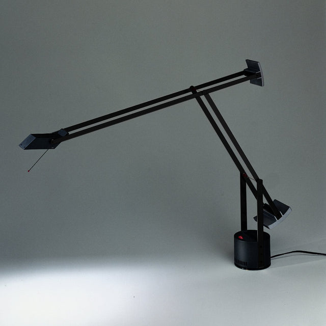 artemide tizio 35 table lamp