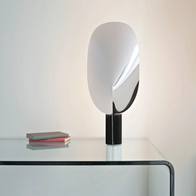 Serena Modern Table Lamp | flos