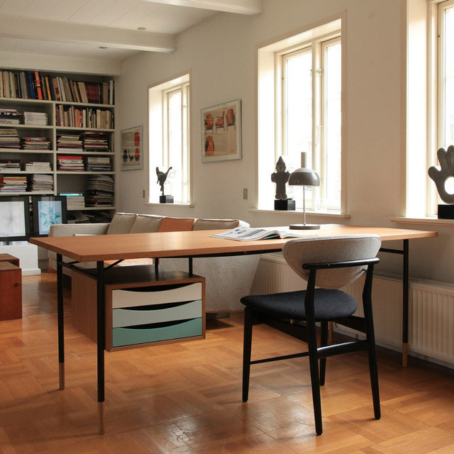 finn juhl nyhavn desk and tray unit
