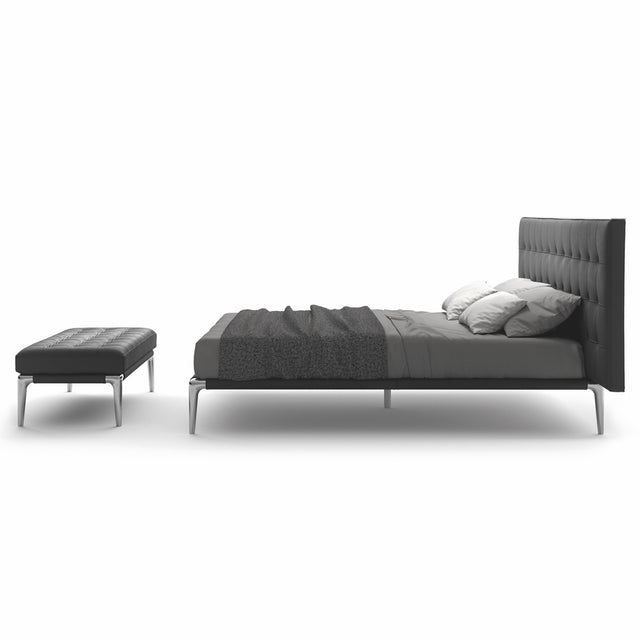 volage bed | cassina