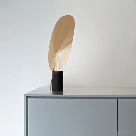 Serena Modern Table Lamp | flos
