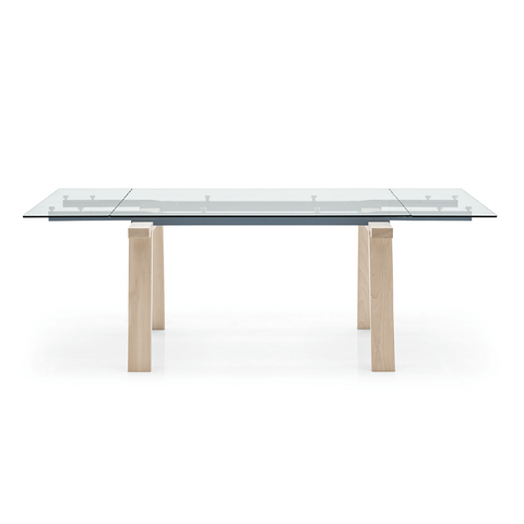 levante extendable dining table