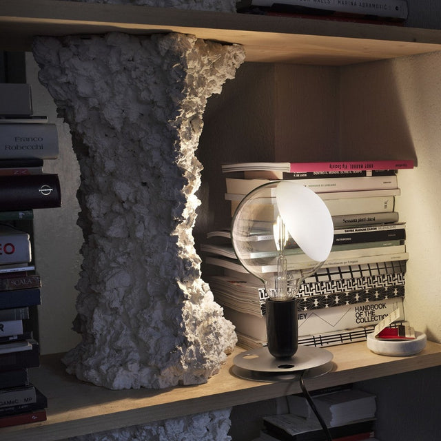 lampadina LED table lamp | flos