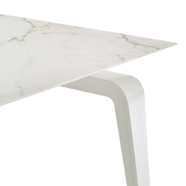 odessa dining table | ligne roset