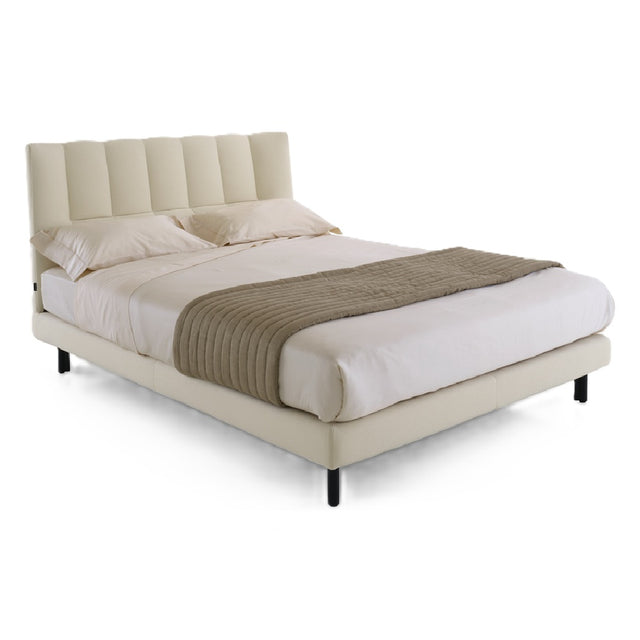 evisa bed | ligne roset