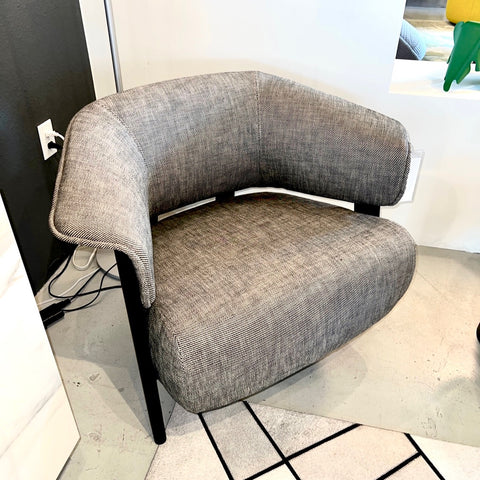 back-wing chair | cassina $3,693