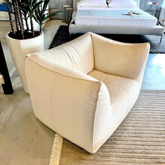 le bambole | b&b italia  $3,206