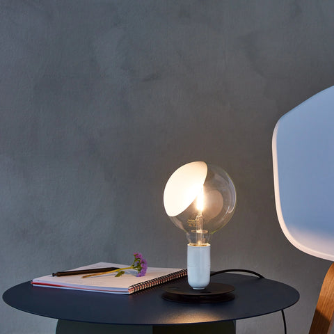 lampadina LED table lamp | flos