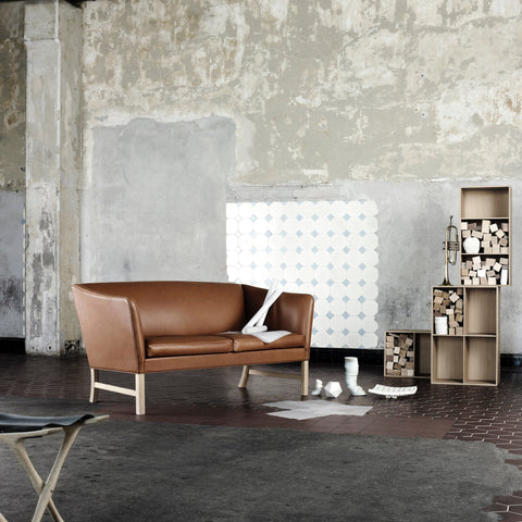 carl hansen ole wanscher 602 2-seat sofa