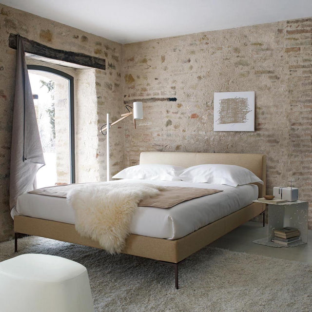 charles bed | b&b italia