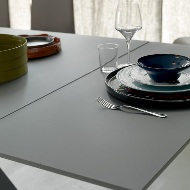 cattelan eliot drive extendable dining table