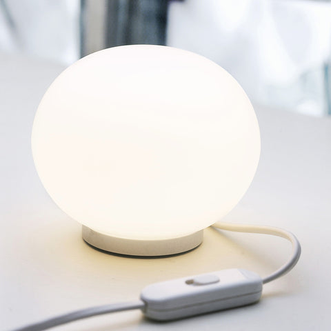 Mini Glo-Ball T Table Lamp | flos