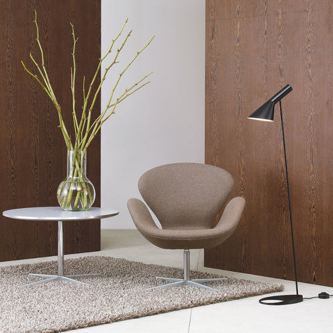 AJ floor lamp | Louis Poulsen