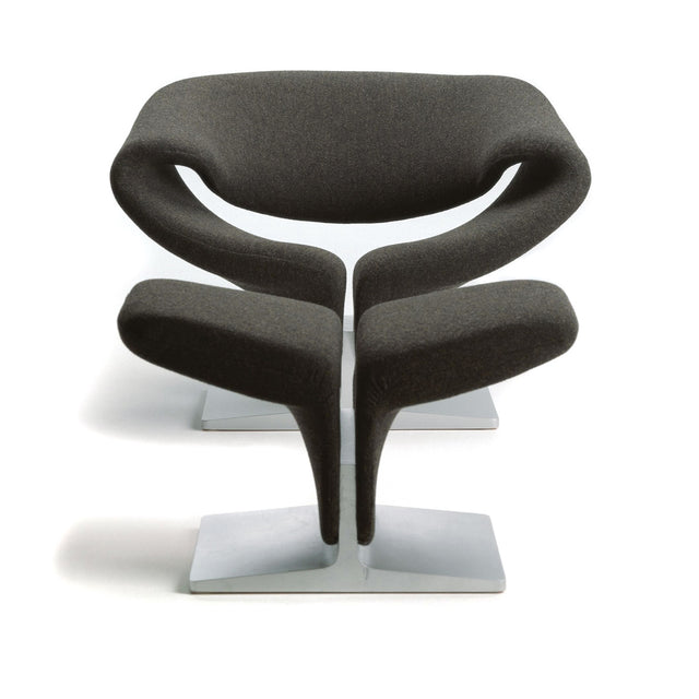 artifort ribbon ottoman with chair 