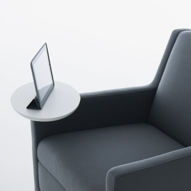 bernhardt design blaine lounge chair with table