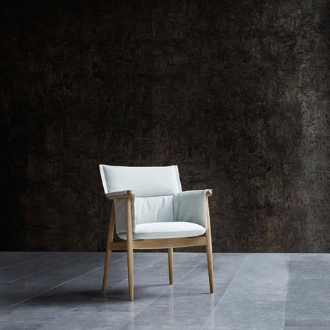 carl hansen e005 embrace chair