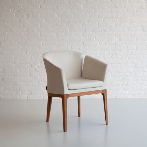 montis lotus m dining chair