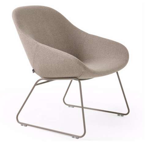 Beso lounge chair | Artifort